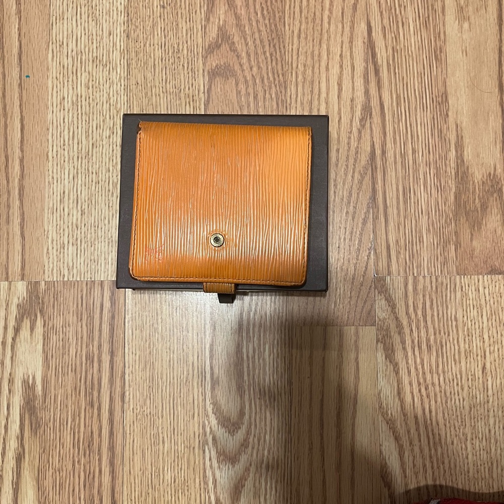 Louis Vuitton OJ EPI Bifold wClasp